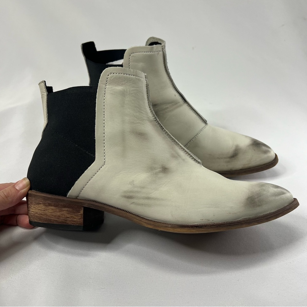 Free People Genuine Leather Distressed White Neutral Boots Size 41